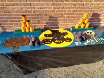 Halloween blikgooien te huur  beschikbaar voor biedingen