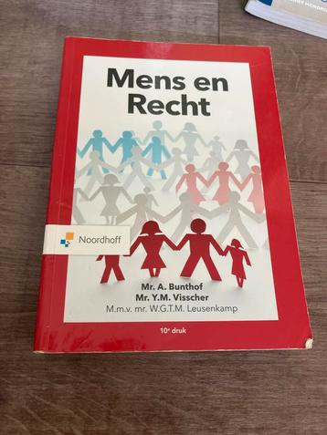 A. Bunthof - Mens en Recht beschikbaar voor biedingen