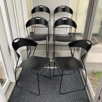6 stoelen Caruti Baleri Italia – Juliette HW 601 -stapelbaar beschikbaar voor biedingen