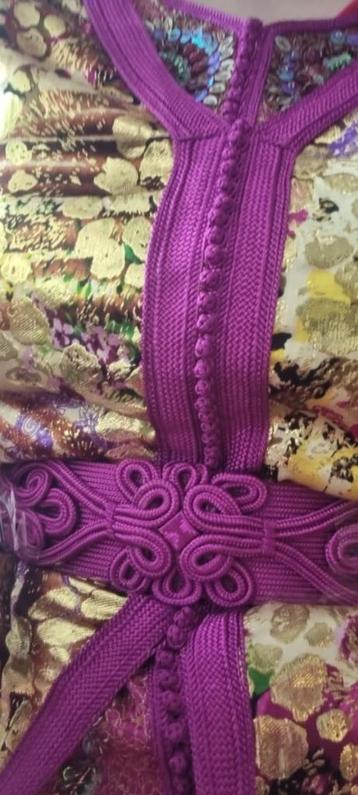 Caftan beschikbaar voor biedingen
