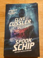 Spookschip - Clive Cussler, Ophalen of Verzenden, Gelezen
