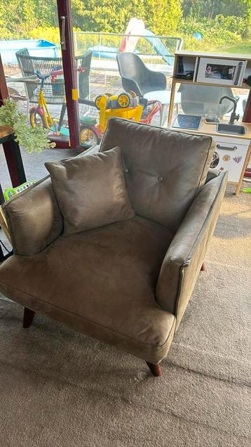 Erg mooi donker groene fauteuils beschikbaar voor biedingen