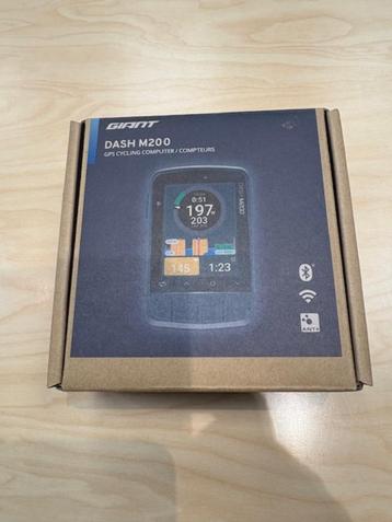 Giant Dash M200 GPS cycling computer. beschikbaar voor biedingen