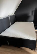 GRATIS boxspring 140x200m met topper, Huis en Inrichting, Slaapkamer | Boxsprings, Ophalen, Gebruikt, Zwart, Tweepersoons