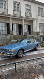SUPER MOOIE CHEVROLET CAPRICE 5.7 CLASSIC OP L.P.G, Automaat, 8 cilinders, 5730 cc, Blauw