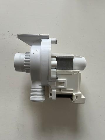 AEG afvoerpomp wasmachine 1327320121 beschikbaar voor biedingen