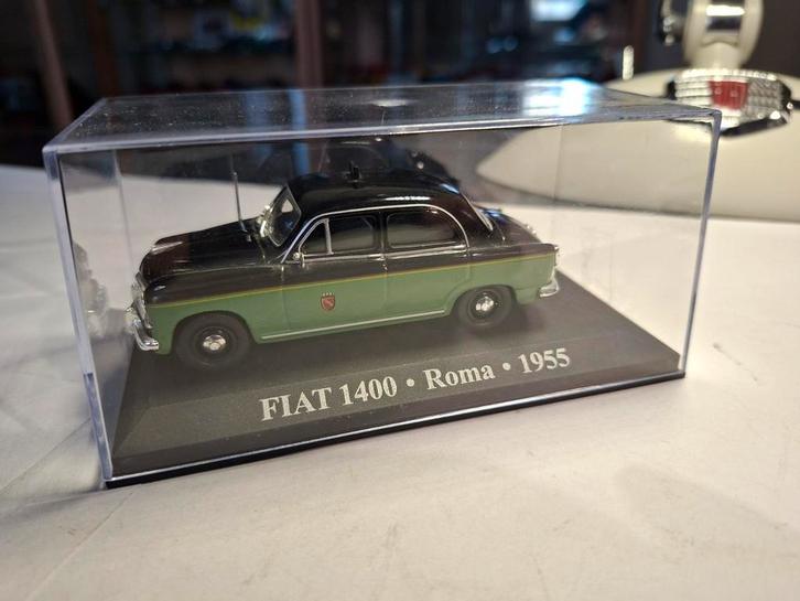 Fiat 1400 Taxi Roma met doosje, Hobby en Vrije tijd, Modelauto's | 1:43, Zo goed als nieuw, Auto, Overige merken, Ophalen of Verzenden
