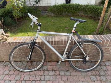 Mountainbike beschikbaar voor biedingen