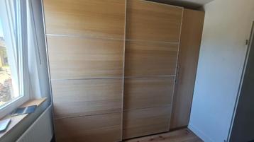 Kledingkast 250cm. Ikea pax. Leveren en monteren mogelijk  beschikbaar voor biedingen