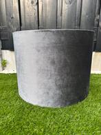 Lampenkap velours grijs 50 cm doorsnee x 38 cm hoog, Huis en Inrichting, Lampen | Lampenkappen, Ophalen, 25 tot 50 cm, Rond, Zo goed als nieuw