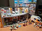 Playmobil grote ziekenhuis 70190, ambulance en veel extra's, Complete set, Ophalen of Verzenden, Zo goed als nieuw