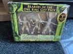 Toy Biz Lord of the Rings Gift Pack Bearer of the ring, Ophalen of Verzenden, Zo goed als nieuw, Actiefiguurtje