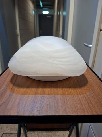 Plafondlamp wit glas beschikbaar voor biedingen