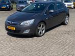 Opel Astra 1.4 Turbo Cosmo 19" LMV, Navi, Bluetooth, clima,, Voorwielaandrijving, Stof, Gebruikt, 4 cilinders