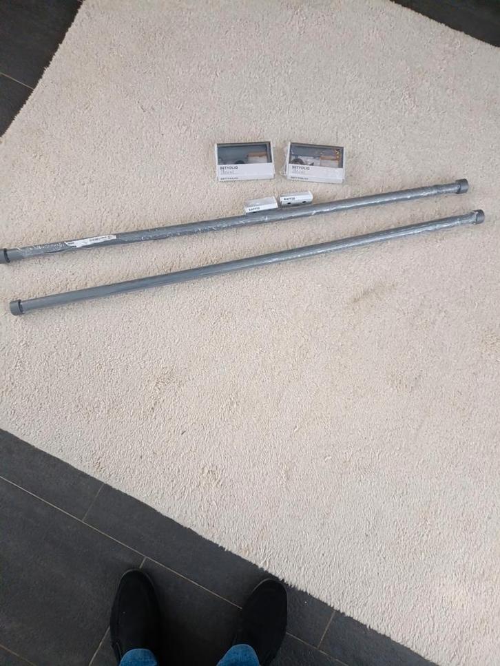 Ikea roede ophangsysteem Hugad(2*),Betydlig(2*)Raffig(2*), Huis en Inrichting, Stoffering | Gordijnen en Lamellen, Zo goed als nieuw
