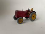 model Dinky Toys 27A Meccano Massey Harris tractor trekker, Hobby en Vrije tijd, Modelauto's | 1:43, Ophalen of Verzenden, Gebruikt