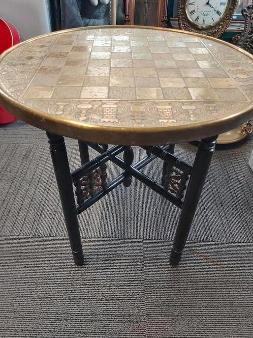 Antieke schaaktafel,  messing, Antiek en Kunst, Antiek | Meubels | Tafels, Ophalen of Verzenden