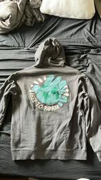 Free to roam hoodie maat M (zit als S), Verzenden, Gedragen, Zwart