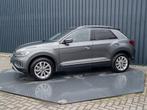 Volkswagen T-Roc 1.5 TSI Life Edition | IQ Light | Trekhaak, 12 maanden, Euro 6, 4 cilinders, Grijs