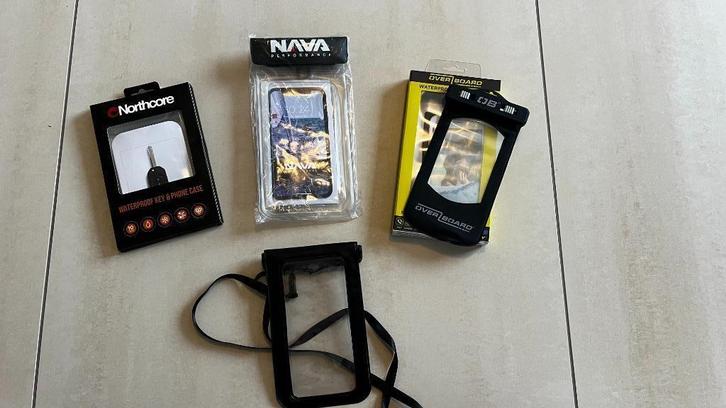 Waterdicht telefoonhoesjes 4x -  Dry Pocket Neck Strap, Telecommunicatie, Mobiele telefoons | Hoesjes en Frontjes | Apple iPhone