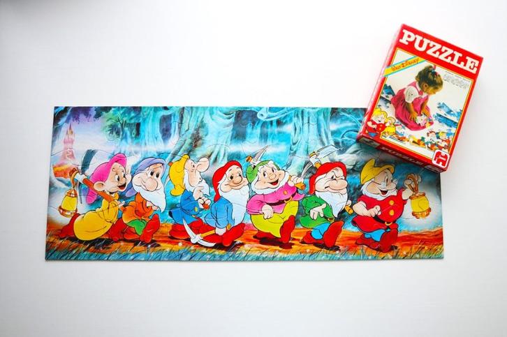 Vintage Sneeuwwitje & Zeven Dwergen Puzzel, 18 stukjes, Kinderen en Baby's, Speelgoed | Kinderpuzzels, Zo goed als nieuw, 2 tot 4 jaar