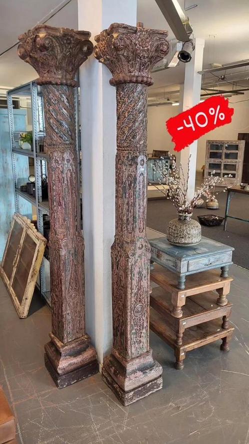 Antieke teakhouten pilaren / zuilen steunpalen uit India, Huis en Inrichting, Woonaccessoires | Zuilen en Pilaren, Ophalen of Verzenden