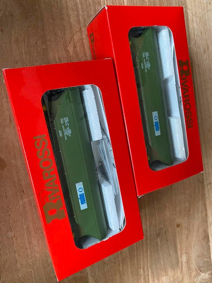 2x Rivarossi graanwagons H0 - 5689 - SNCF, Hobby en Vrije tijd, Modeltreinen | H0, Zo goed als nieuw, Wagon, Gelijkstroom of Wisselstroom