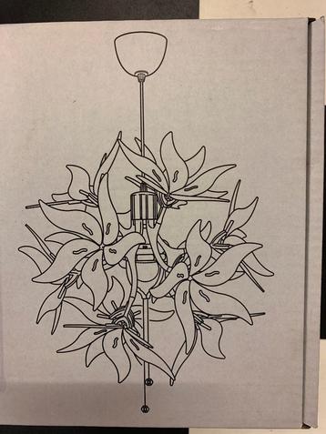 Ikea vilten bloemenlamp bordeauxrood  beschikbaar voor biedingen