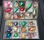Een  mooie opbergdoos  vol oude kerstballen., Diversen, Kerst, Ophalen of Verzenden, Gebruikt