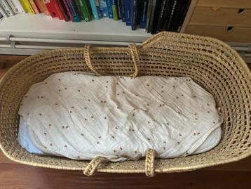 Mozesmandje voor (newborn) baby’s, co-sleeper alternatief beschikbaar voor biedingen