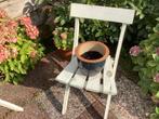 Brocante witte stoelen, voor in de tuin. 2 stuks tuinstoelen, Tuin en Terras, Ophalen of Verzenden, Zo goed als nieuw