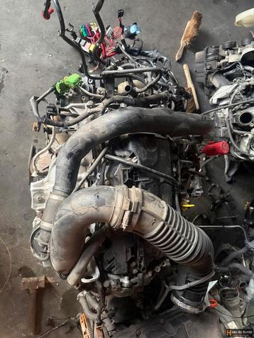 Motor Renault master 2.3 code: beschikbaar voor biedingen