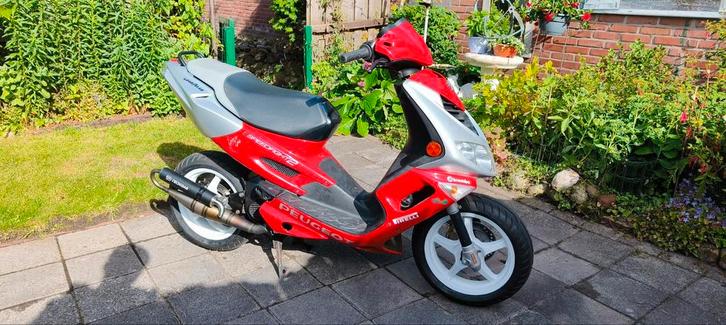 Speedfight 2 custom, Fietsen en Brommers, Scooters | Peugeot, Gebruikt, Speedfight, Maximaal 45 km/u, Benzine, Ophalen of Verzenden