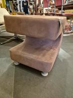 Paarse design poefjes / voetenbankjes - Bijzonder!, Minder dan 50 cm, Design, Vierkant, Minder dan 50 cm