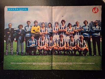 Oude voetbalposter SC Heerenveen  beschikbaar voor biedingen