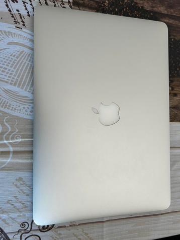 Macbook air 2015 beschikbaar voor biedingen