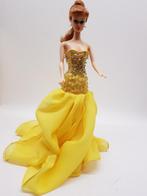 Barbie galajurk van Eaki handmade, Verzamelen, Poppen, Ophalen of Verzenden, Gebruikt, Pop