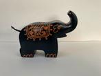 Spaarpot olifant, Verzamelen, Spaarpotten, Ophalen of Verzenden, Zo goed als nieuw, Steen, Aardewerk of Keramiek, Dier