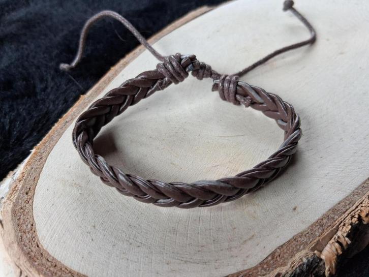 bruin leren gevlochten armband nr. 05, Sieraden, Tassen en Uiterlijk, Armbanden, Nieuw, Leer, Bruin, Ophalen of Verzenden