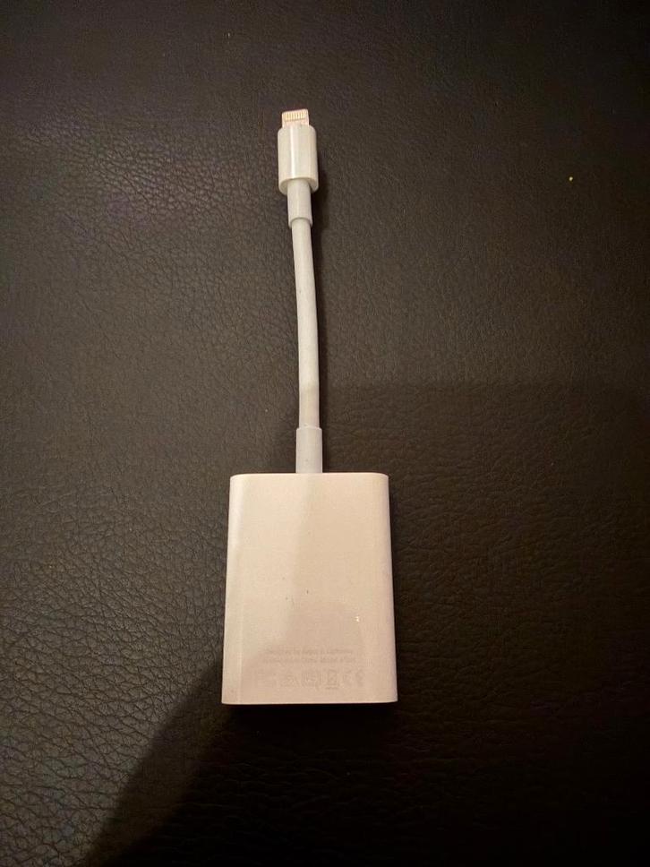 Apple Lightning naar SD Card Adapter (A1595), Telecommunicatie, Mobiele telefoons | Toebehoren en Onderdelen, Zo goed als nieuw