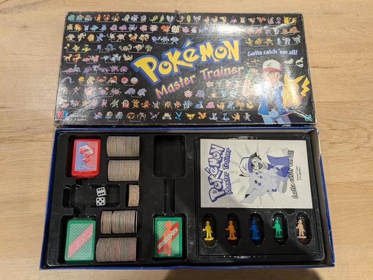 Vintage bordspel – Pokémon Master Trainer (Nederlands), Hobby en Vrije tijd, Gezelschapsspellen | Bordspellen, Gebruikt, Ophalen of Verzenden