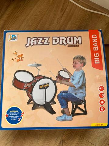 jazz drumset beschikbaar voor biedingen