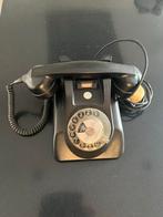 Vintage zwarte draaischijf telefoon, Telecommunicatie, Vaste telefoons | Niet Draadloos, Ophalen of Verzenden, Gebruikt, Bakeliet