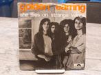 Single Golden Earring She flies on strange wings, Rock en Metal, Ophalen of Verzenden, Zo goed als nieuw