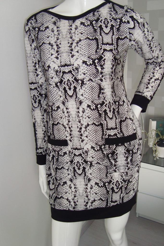 STUDIO ANNELOES ZWART/WIT PRINT JURK TRAVELSTOF MT 38, Kleding | Dames, Jurken, Zo goed als nieuw, Maat 38/40 (M), Zwart, Knielengte