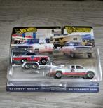 Hot Wheels Team Transport 63 Chevy Nova 88 Chevy Silverado, Ophalen of Verzenden, Nieuw, Auto