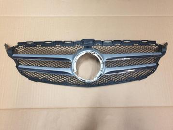 Grill Mercedes W205 C-Klasse Facelift A2058801704 2019< beschikbaar voor biedingen