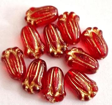 Tsjechische bloem kelk glas kralen met goudkleur 12x8 mm beschikbaar voor biedingen