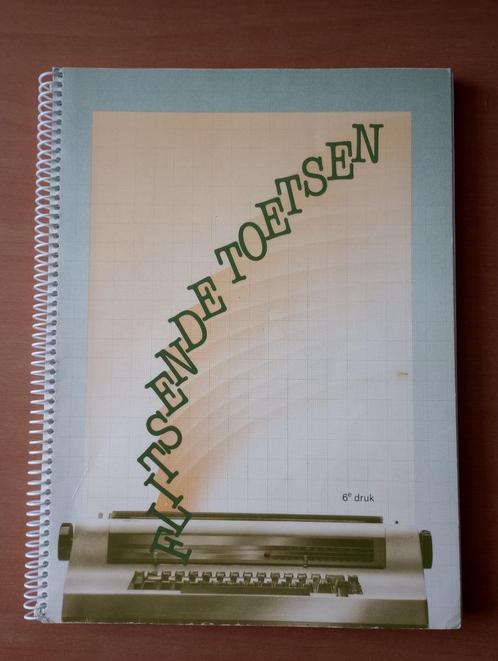 Flitsende Toetsen lesboek machineschrijven typen, Boeken, Studieboeken en Cursussen, Zo goed als nieuw, MBO, Beta, Ophalen of Verzenden