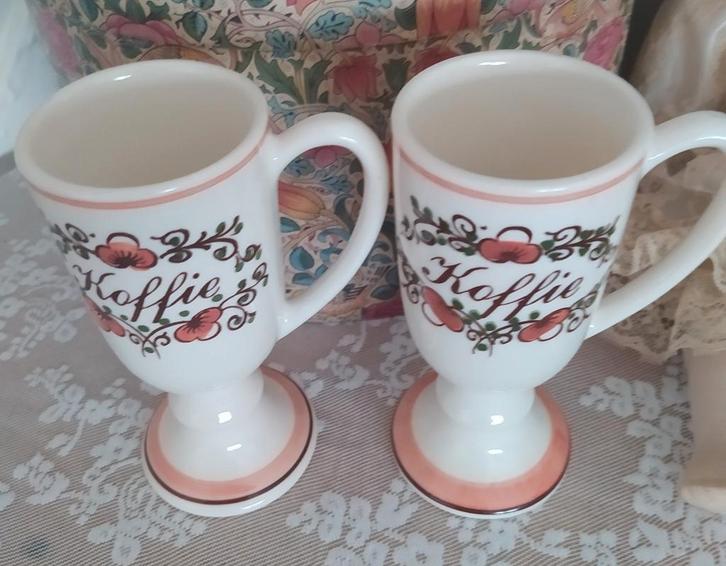2 vintage koffiemokjes Zentith, Antiek en Kunst, Curiosa en Brocante, Ophalen of Verzenden